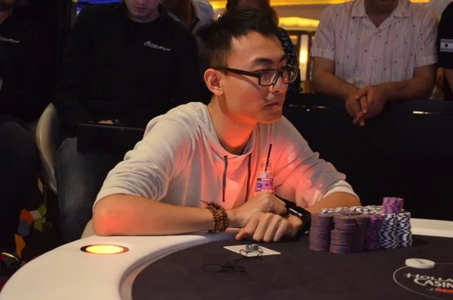 Zhe Li | 2016/07 - Utrecht Poker Series - €700 NLHE Main Event 